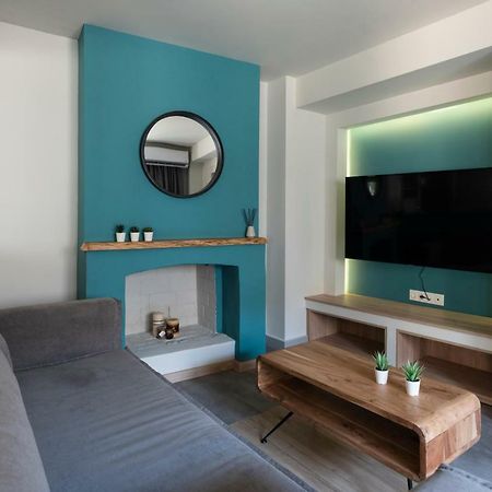 Groundfloor 2Br Apt With Smallyard Near The Heart Of Kalamata Exterior foto