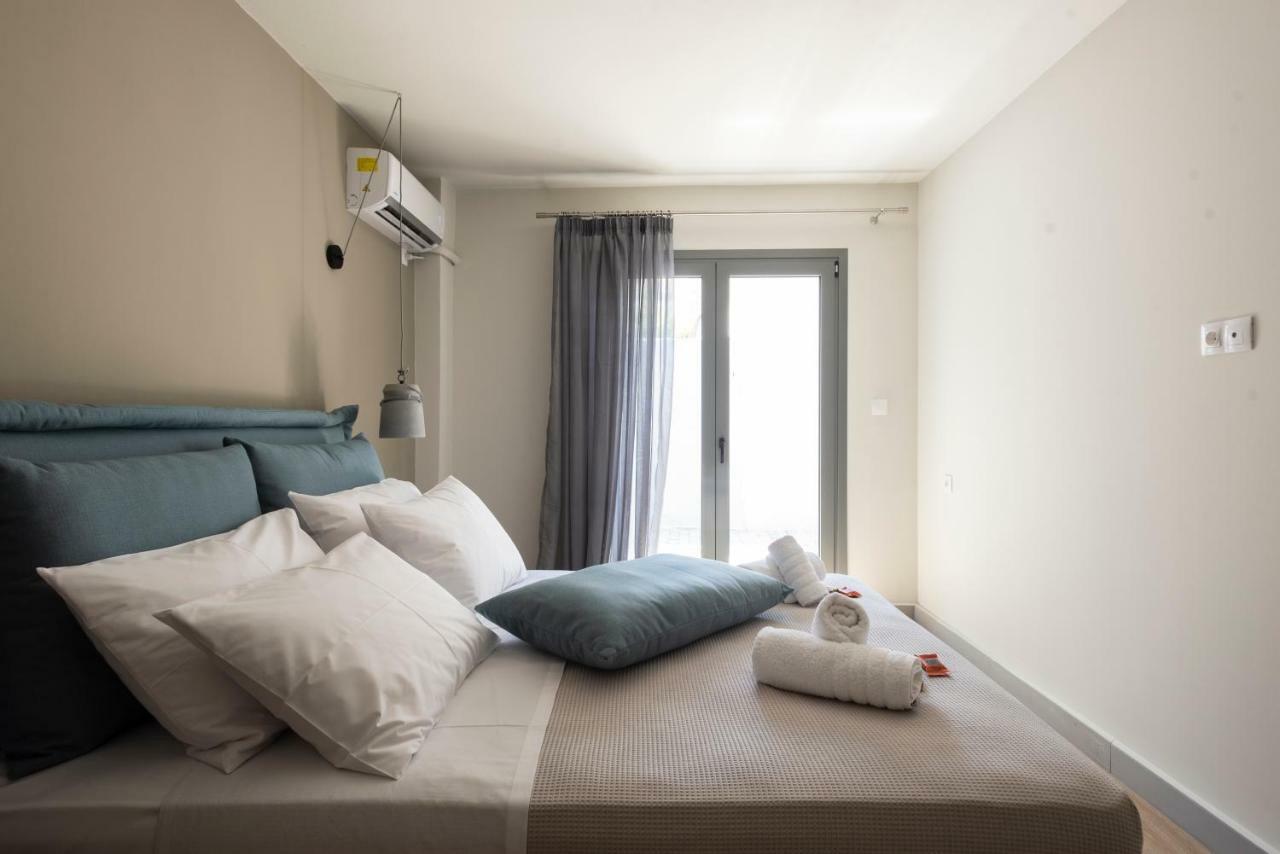 Groundfloor 2Br Apt With Smallyard Near The Heart Of Kalamata Exterior foto